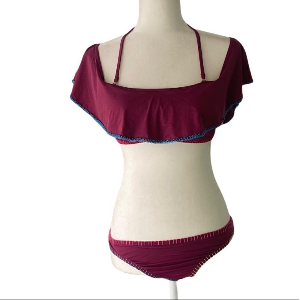 NWT Creamieux Bikini Top and Bottoms Size S NEW